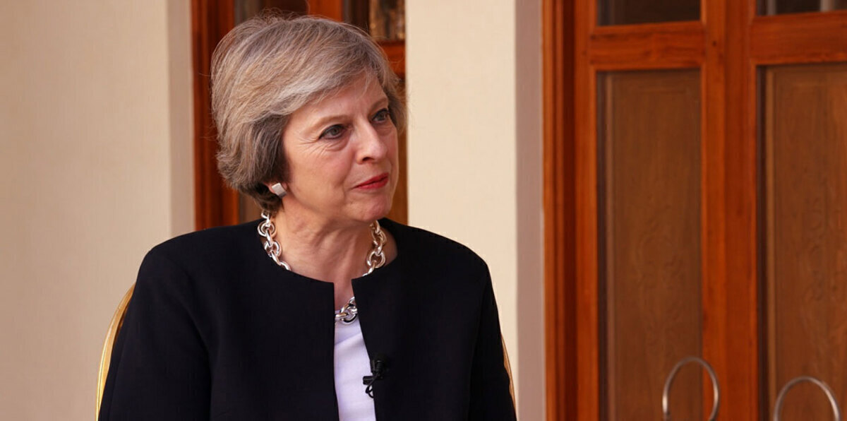 صحيفة: تيريزا ماي تعتزم إجراء تعديل في حكومتها يوم الاثنين