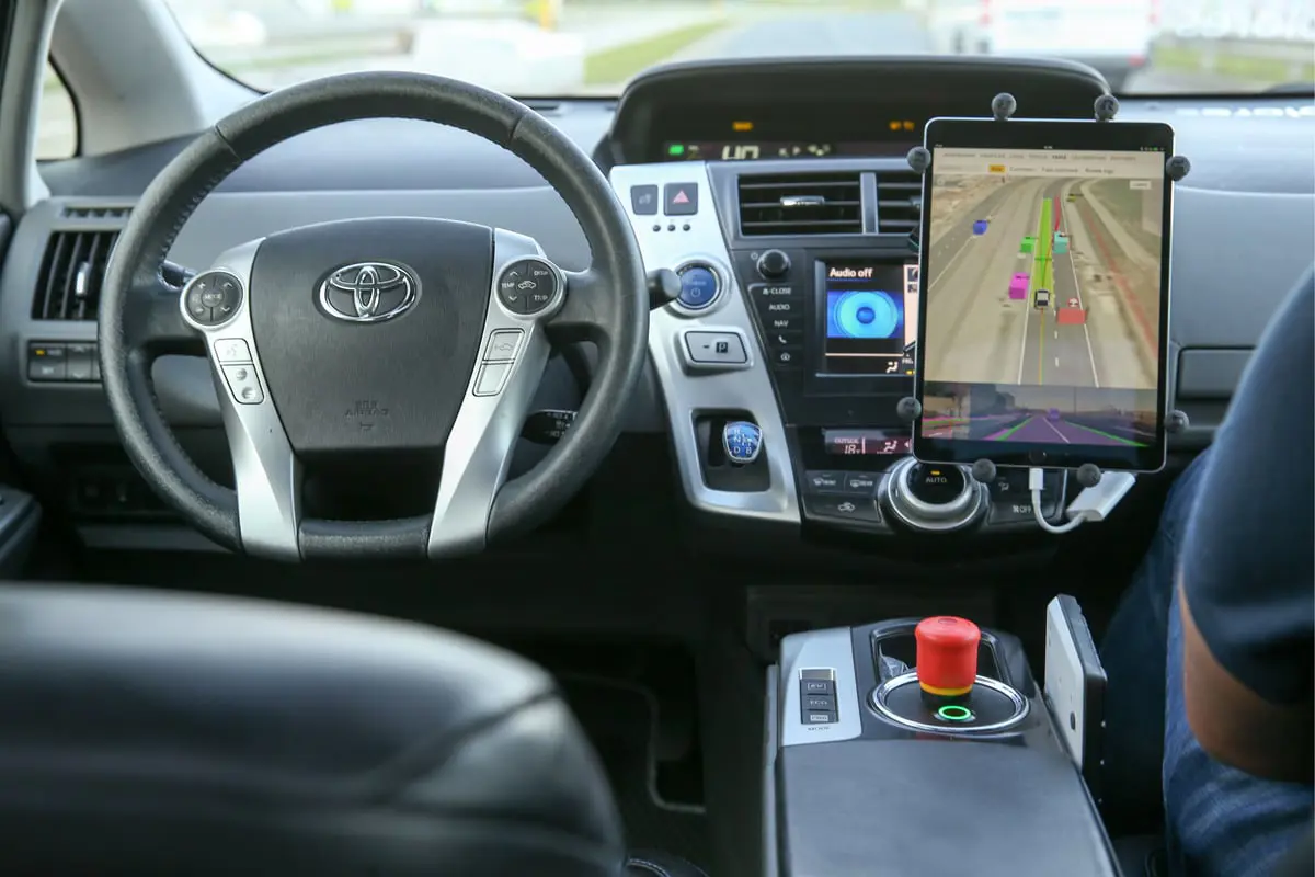 أبرز 5 مخاطر "مثيرة" للسيارات ذاتية القيادة