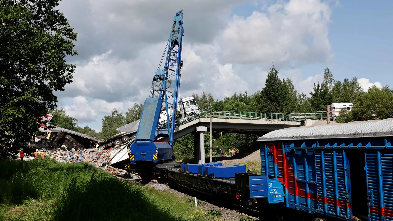 اختراق داخلي.. كيف تعيد التطبيقات رسم "خرائط الخطر" في روسيا؟