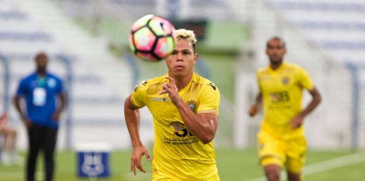 مهاجم الوصل الإماراتي: ميسي يقلدني