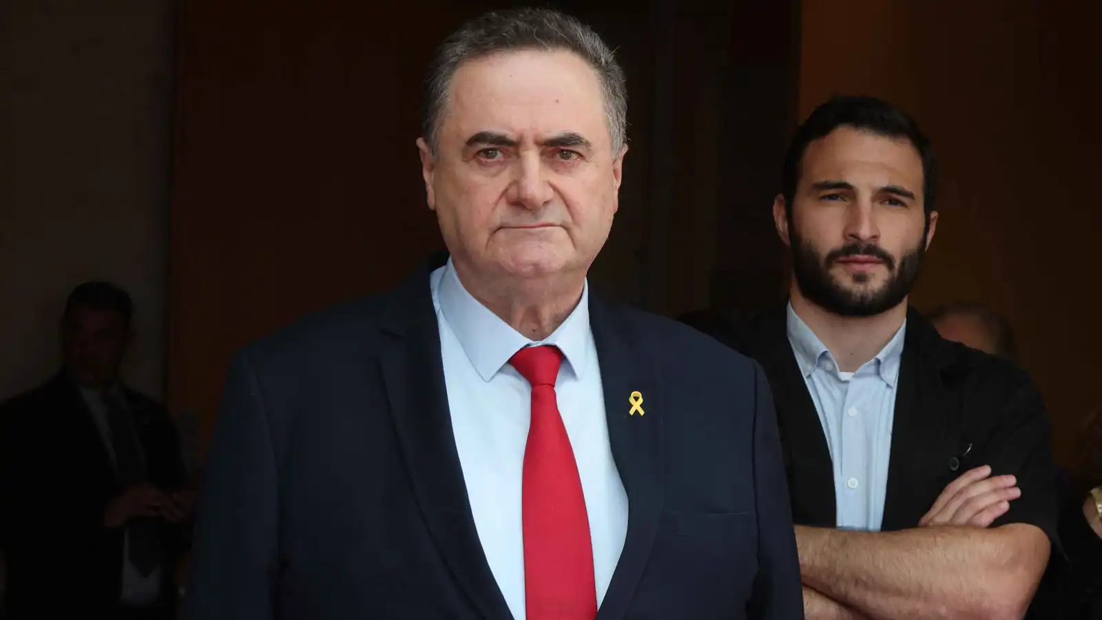 خطوة نادرة.. كاتس يزور "قاعة إسحاق" في الحرم الإبراهيمي