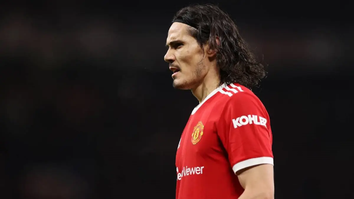 موندو ديبورتيفو: كافاني يريد الانتقال لبرشلونة.. وتقدم مهم في صفقة فيران توريس