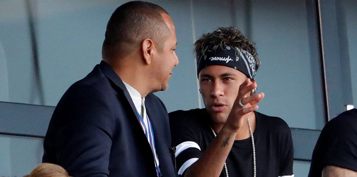 نيمار يدرس تقديم شكوى للفيفا ضد برشلونة