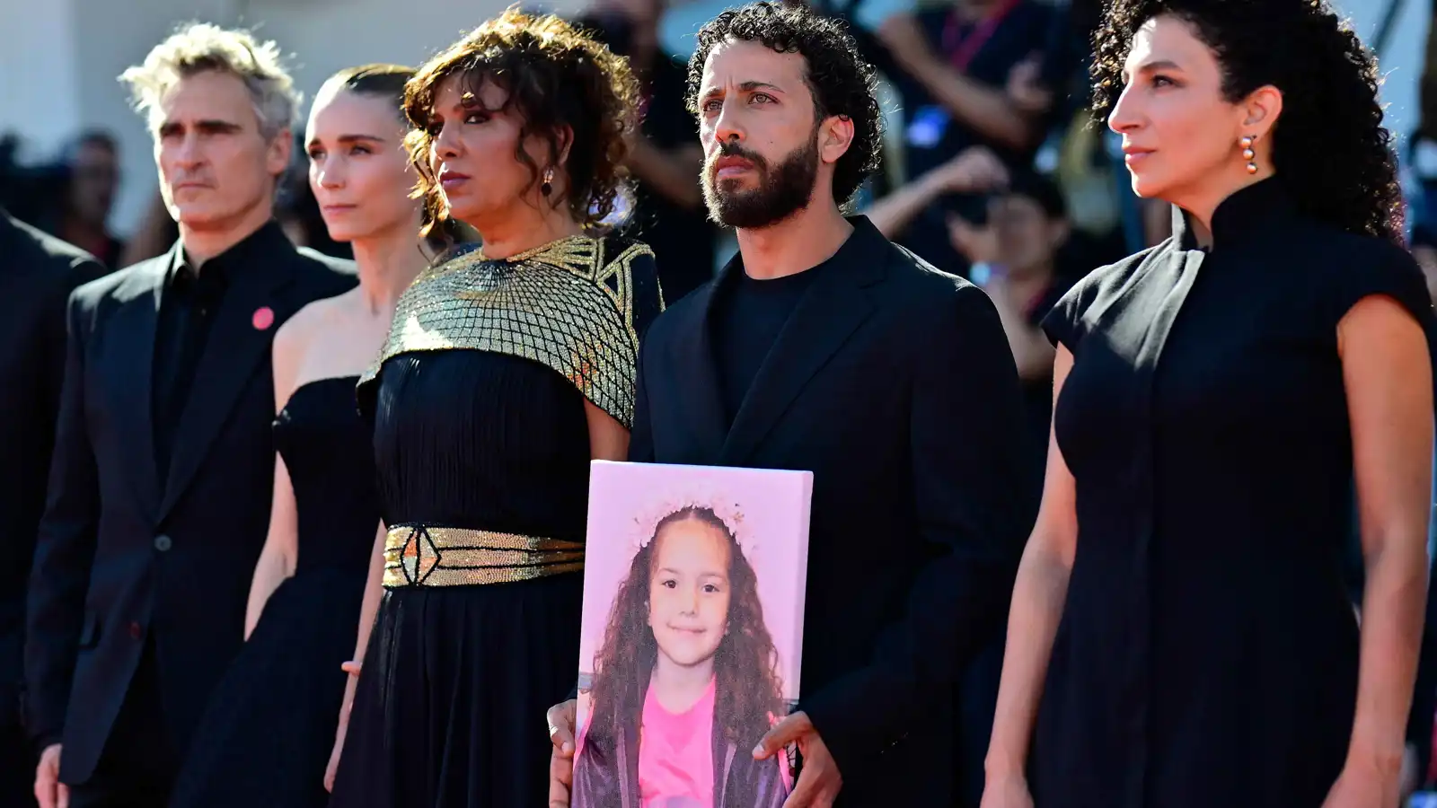 وداعاً حرب غزة.. فنانون عالميون "باقون في ذاكرتها"