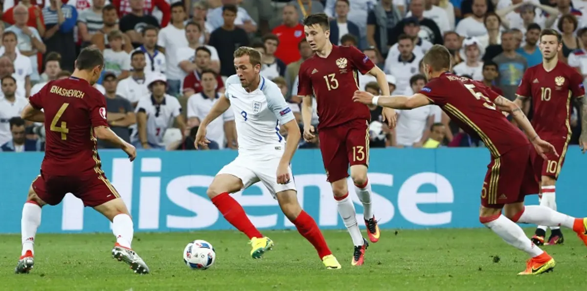 روسيا تنتزع تعادلًا قاتلًا من إنجلترا في يورو 2016