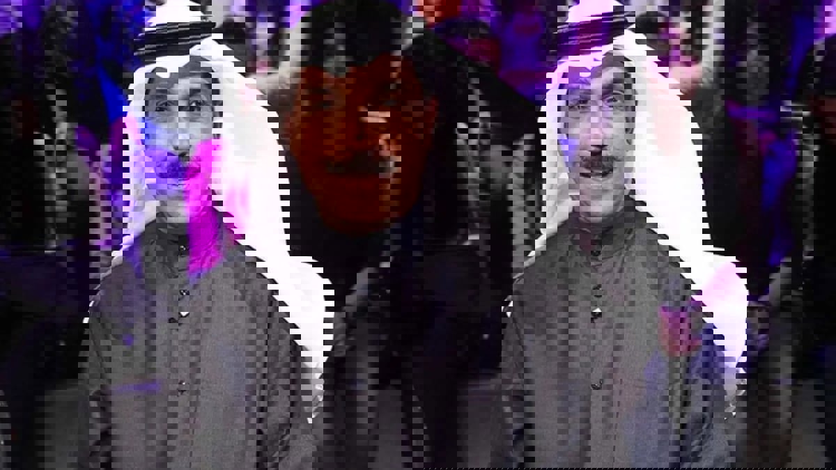 الفنان محمد المنصور يكشف مستجدات الوضع الصحي لعبد الله الرويشد‎