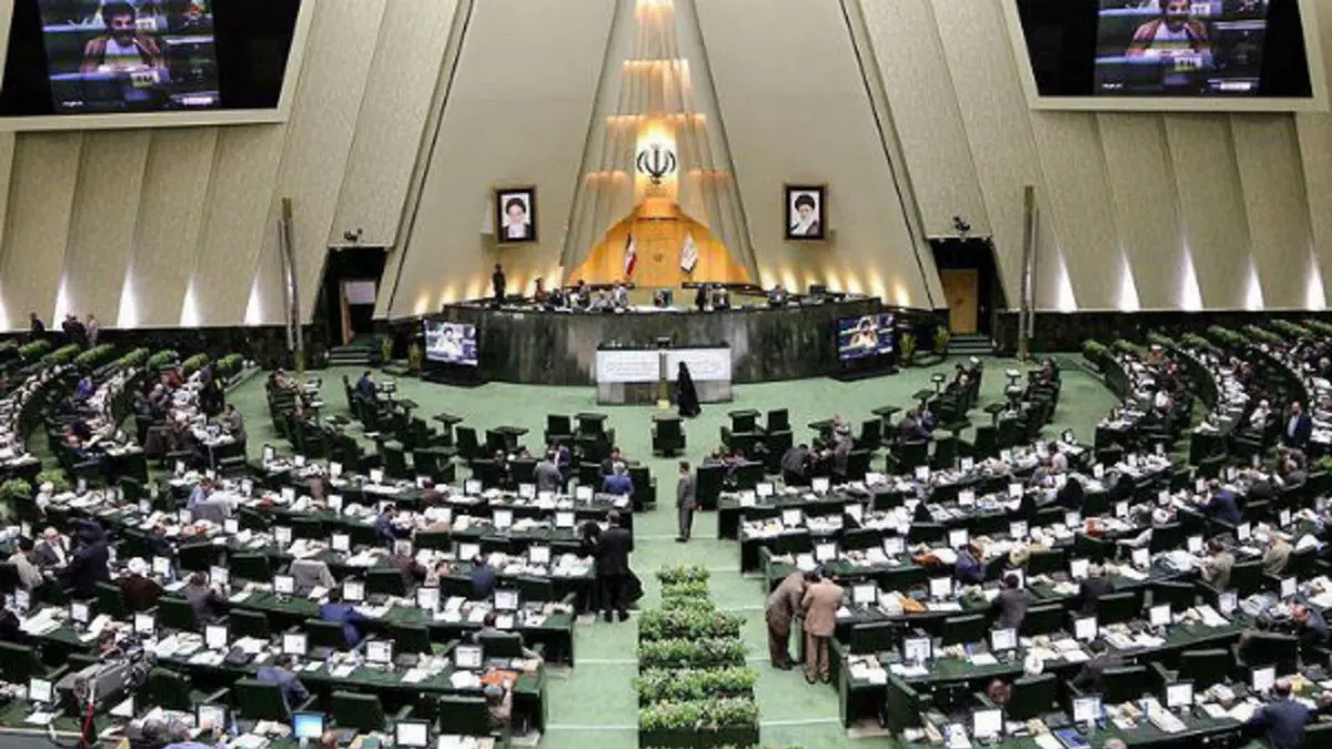 اكتشاف شبكة تجسس في وزارة النفط الإيرانية