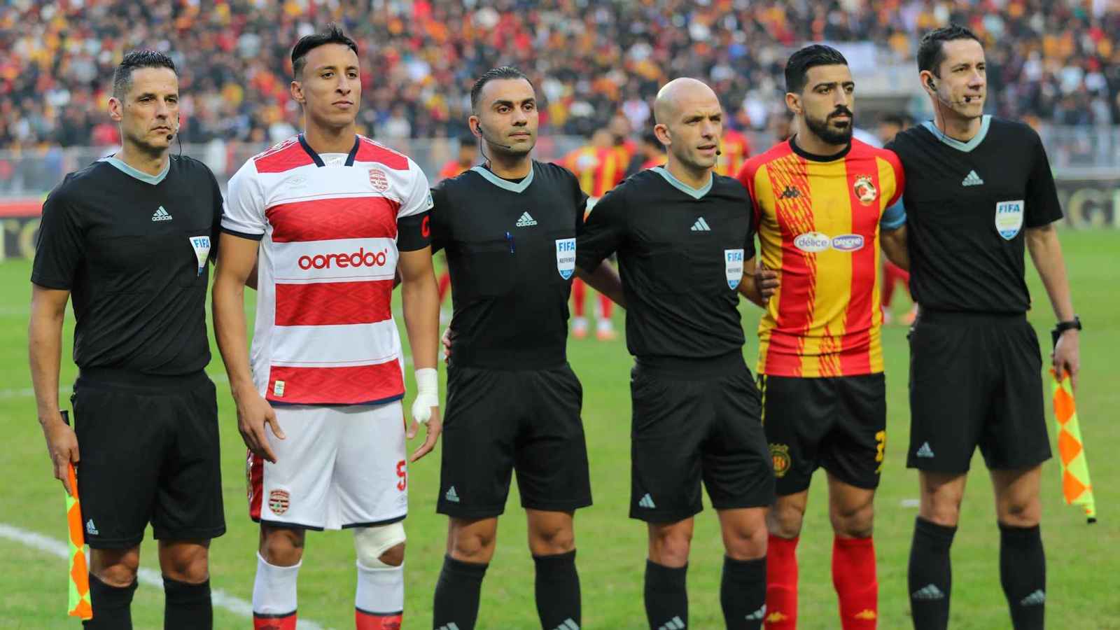 من بينها الحكم.. 4 عوامل تشعل "ديربي" الإفريقي والترجي في الدوري التونسي