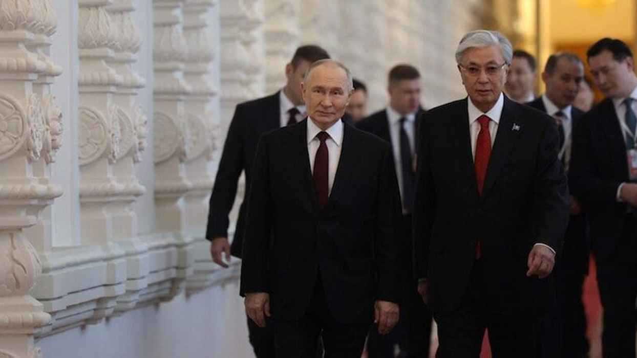 هل تسعى روسيا لبناء "جدار أطلسي" على ساحل كازاخستان؟