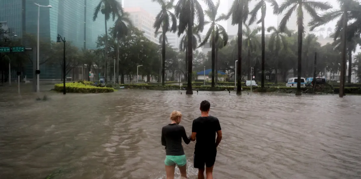 دمار هائل وخسائر فادحة خلفها إعصار إرما في فلوريدا (صور وفيديو)