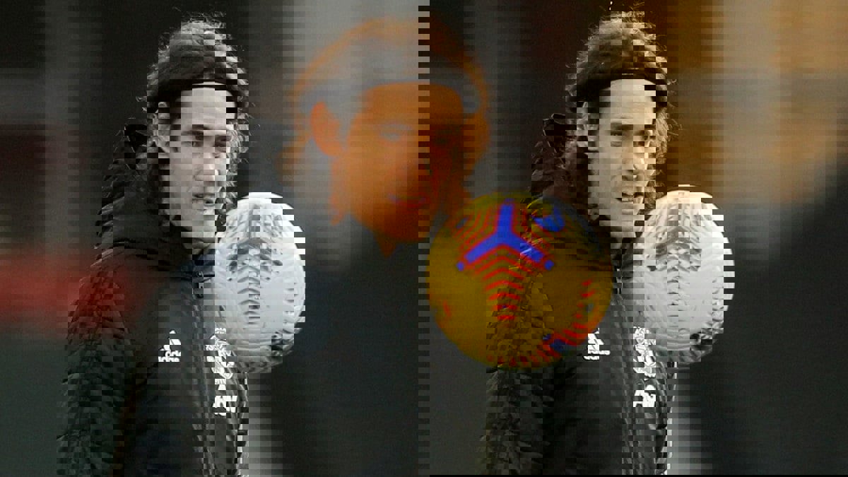 الاتحاد والشباب يتنافسان على إدينسون كافاني