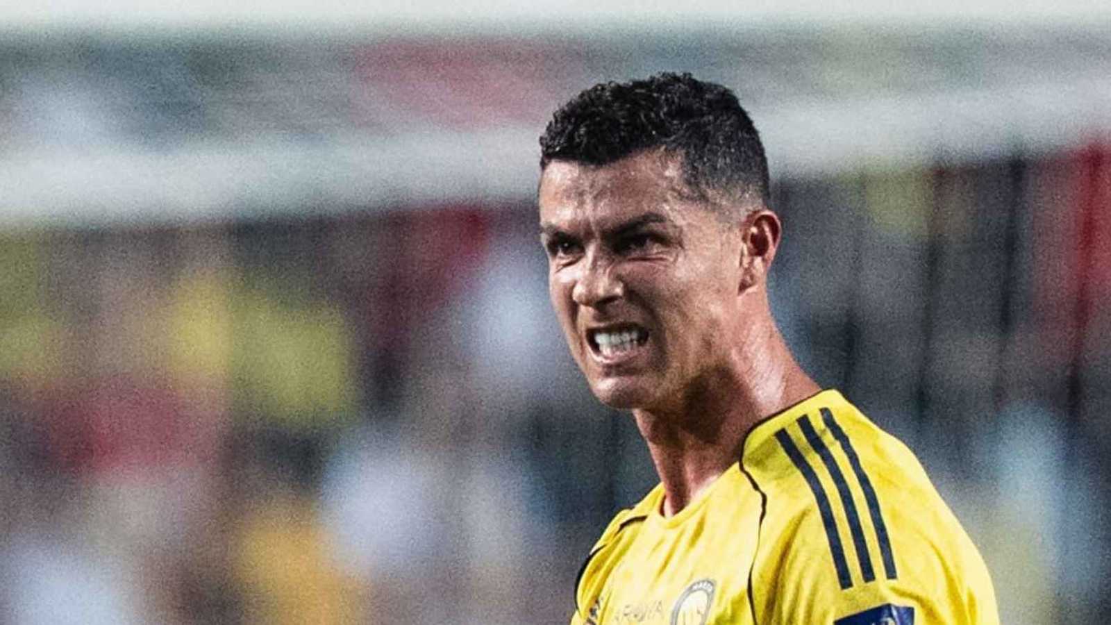 رقم قياسي تاريخي.. عدد الأندية التي سجل لها رونالدو 100 هدف