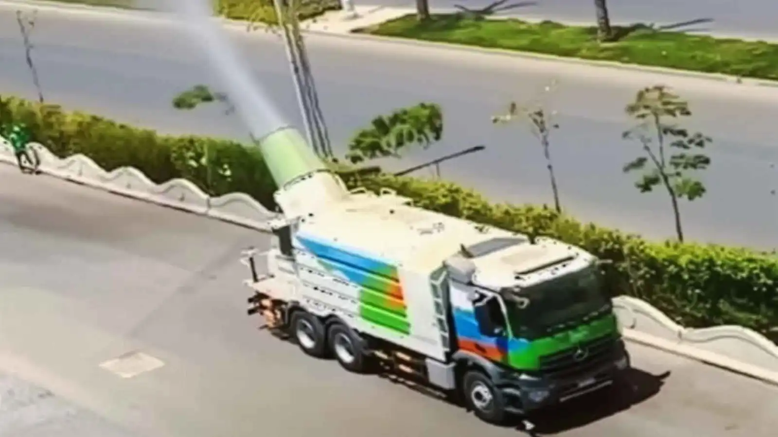 شاحنة عطر في القاهرة