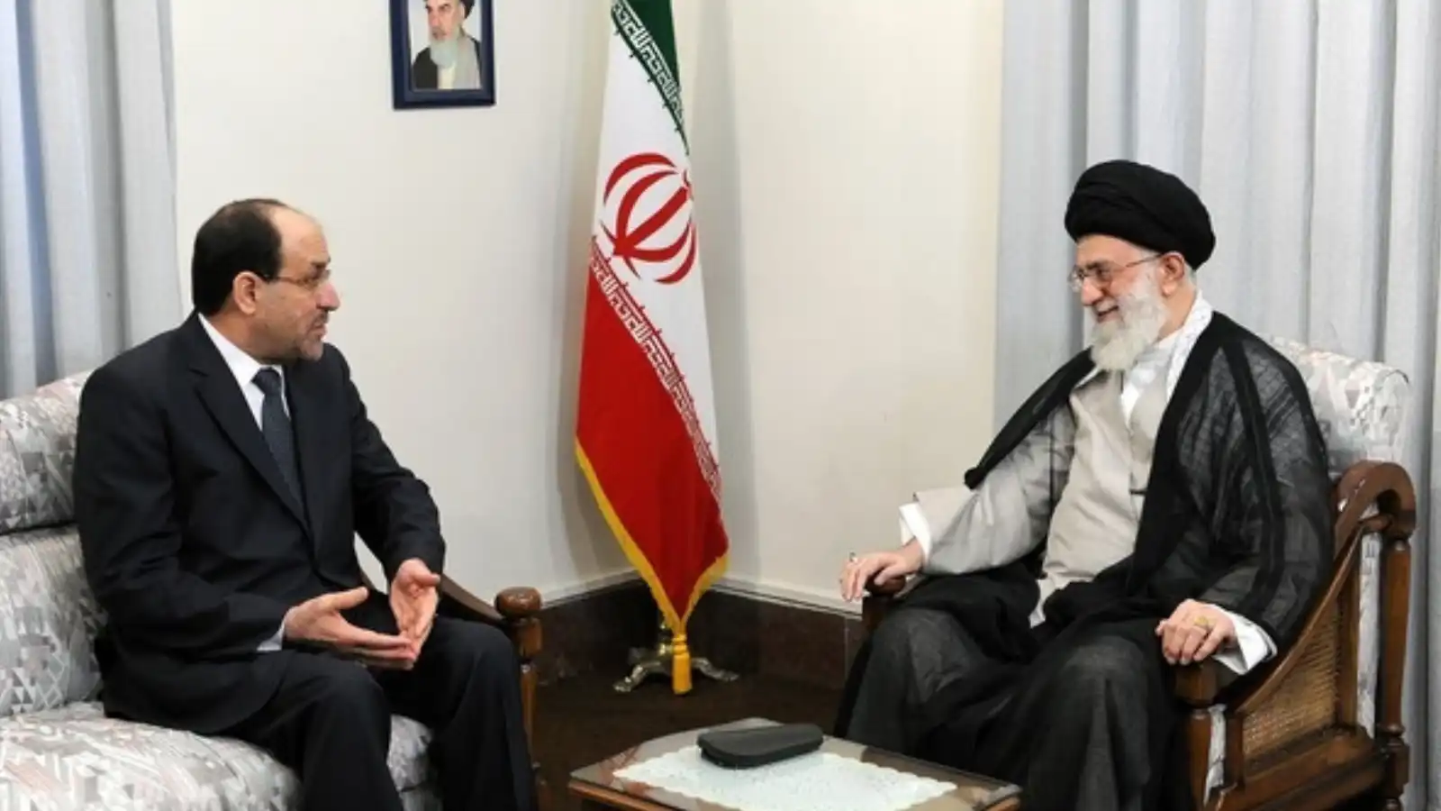 إيران ترفض التعليق على مباركة خامنئي اختيار المالكي لرئاسة وزراء العراق