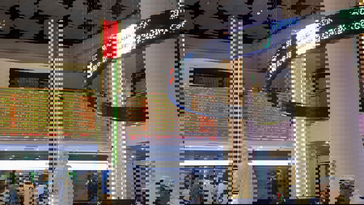 معظم أسواق الخليج تغلق على ارتفاع