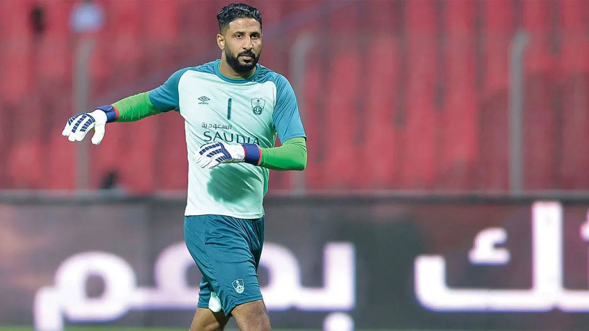 صحيفة: الأهلي السعودي يجدد عقد حارسه ياسر المسيليم ثلاثة مواسم