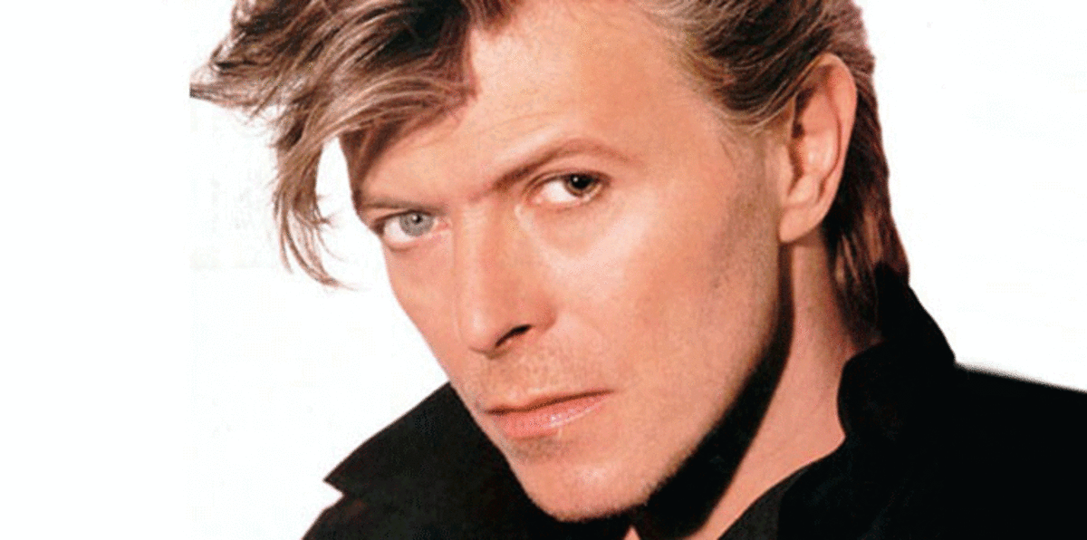 "بلاكستار" لديفيد بوي الأعلى مبيعاً في بريطانيا