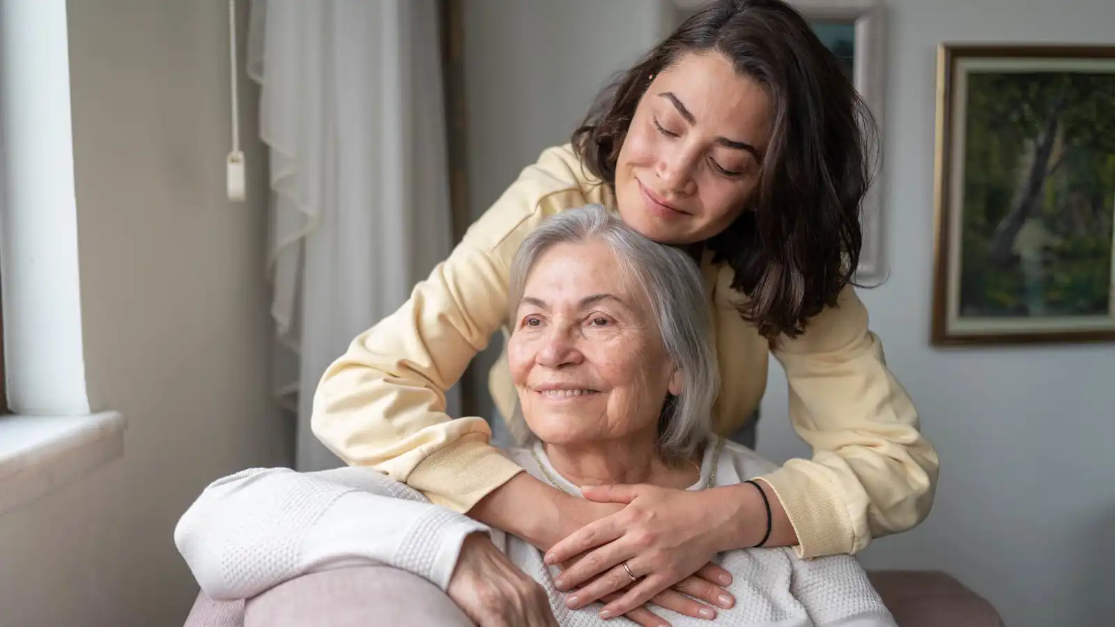 التفاؤل والكافيين.. مفاتيح مُحتملة لحماية الدماغ من الخرف