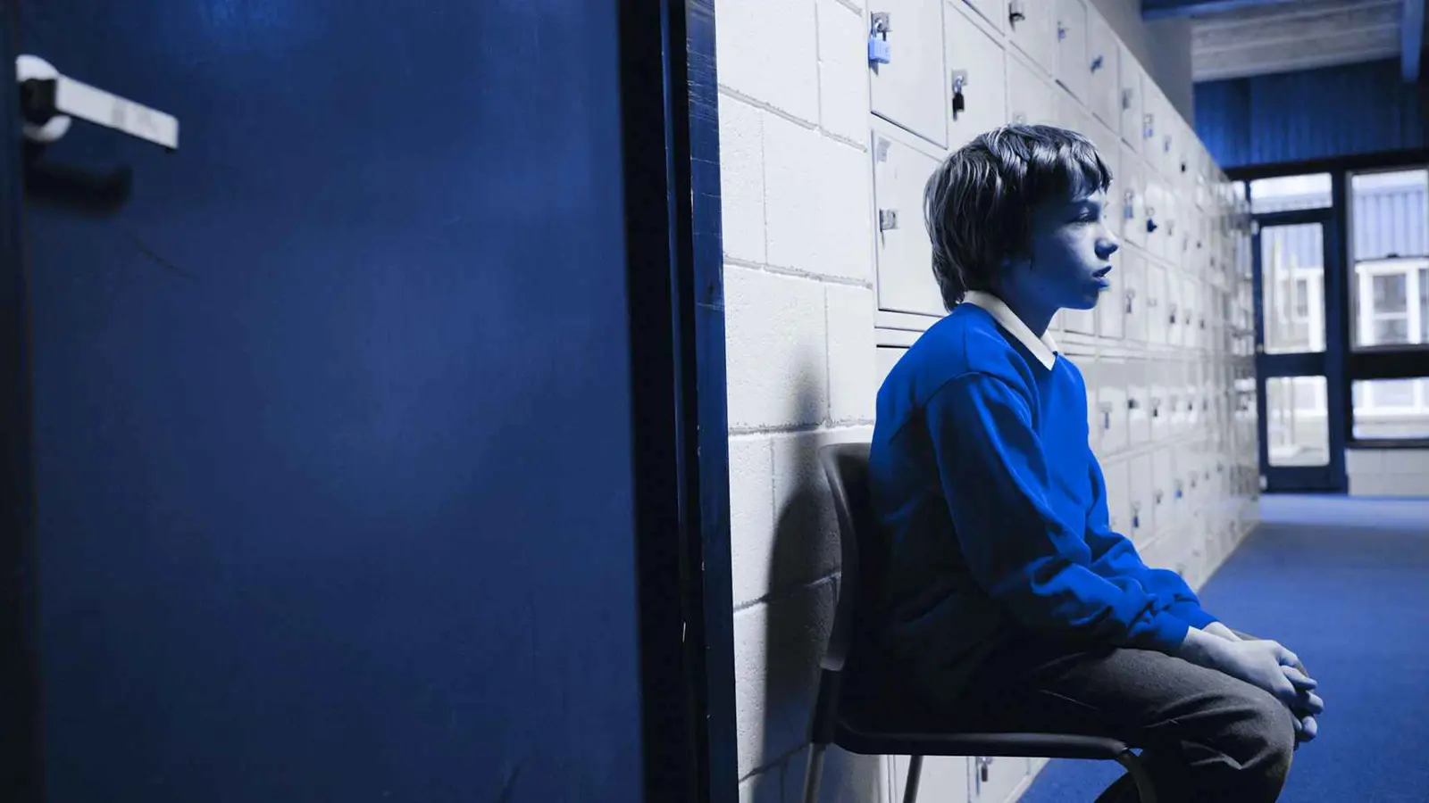 "وحشية".. وفاة مأساوية لطالب على يد مدير مدرسته في باكستان