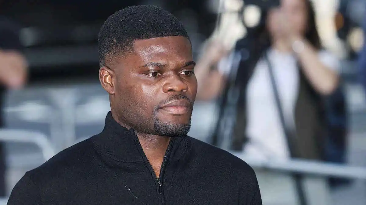 الإفراج عن توماس بارتي بكفالة إثر اتهامه بالاغتصاب