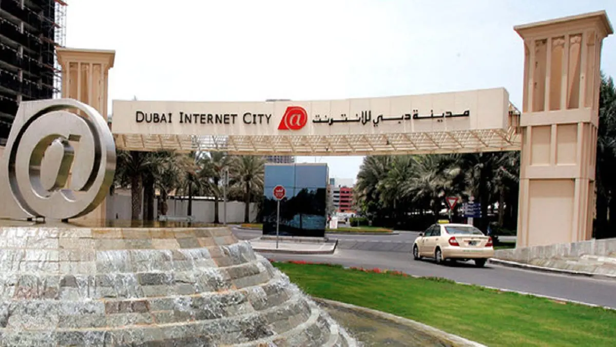 دبي تشهد اندماج منصتي "بيوت" و"دوبيزل" بقيمة تصل إلى مليار دولار