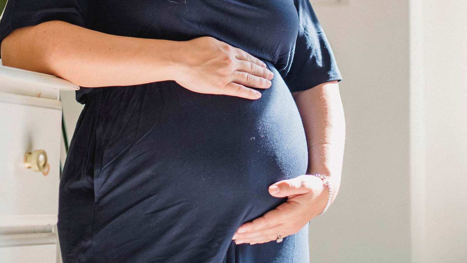 ماذا يعني حجم بطنك أثناء الحمل؟