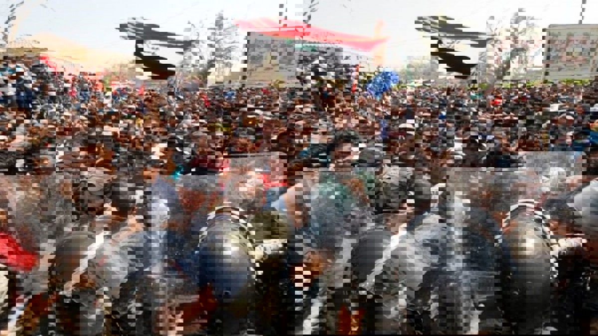 عزوف "سُني" عن المشاركة في الاحتجاجات الشعبية في العراق