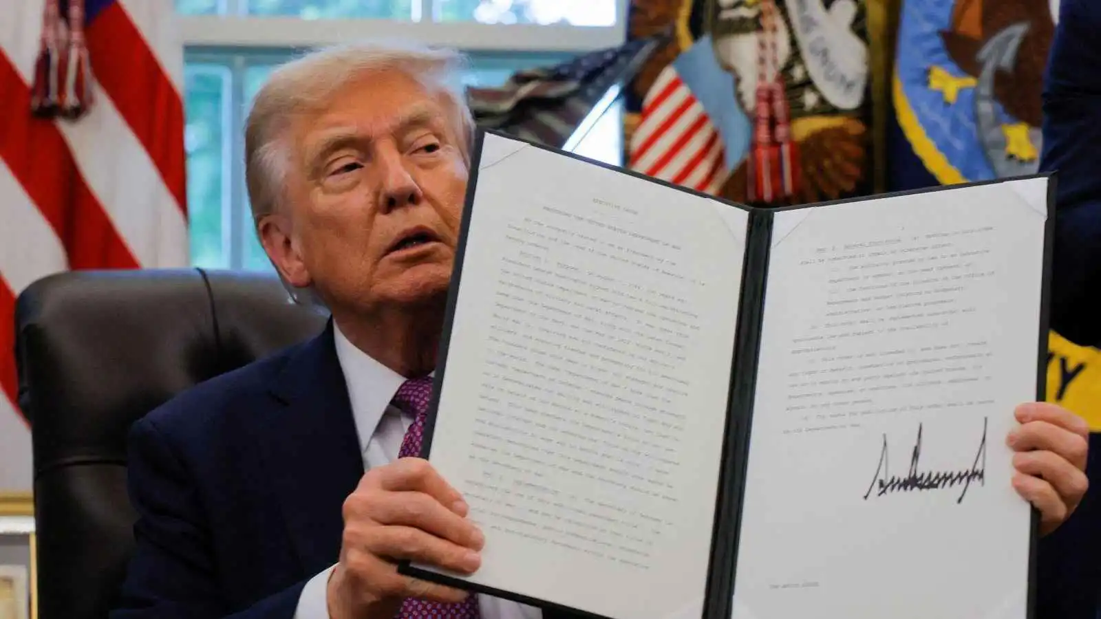 غضب وإحباط و"هدر المليارات".. البنتاغون ينتفض ضد قرار ترامب تسمية "وزارة الحرب"