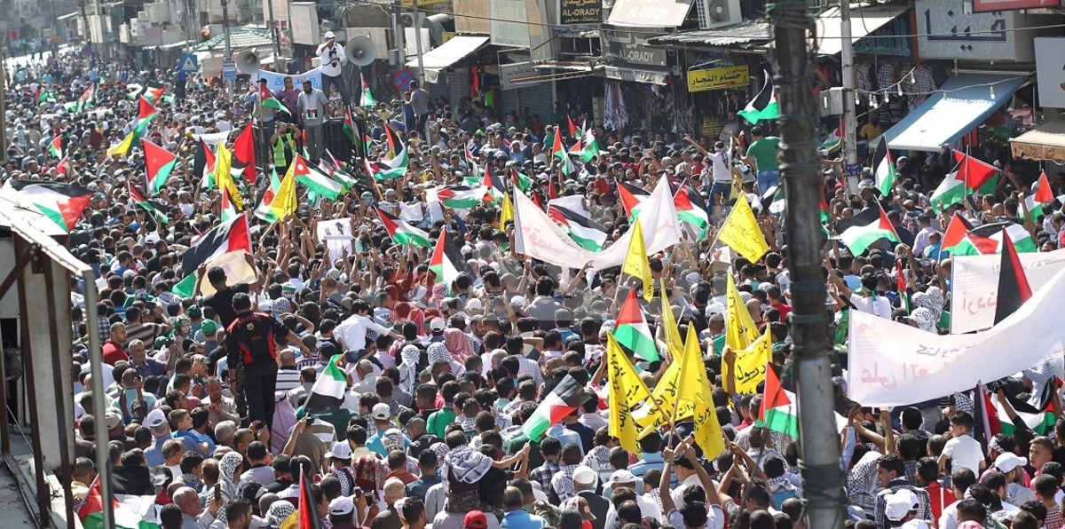 مظاهرات غاضبة تعم المدن الأردنية للتنديد بقرار ترامب بشأن القدس (صور)