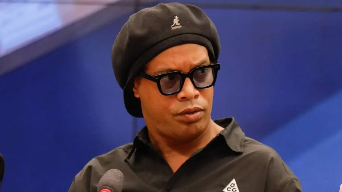 رونالدينيو ينفي علاقته بشركة متهمة بالاحتيال