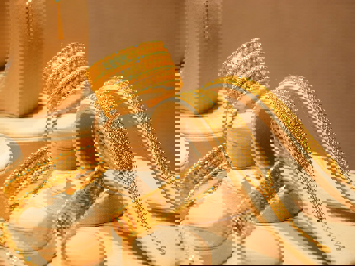 ارتفاع أسعار الذهب وسط تراجع عوائد السندات الأمريكية