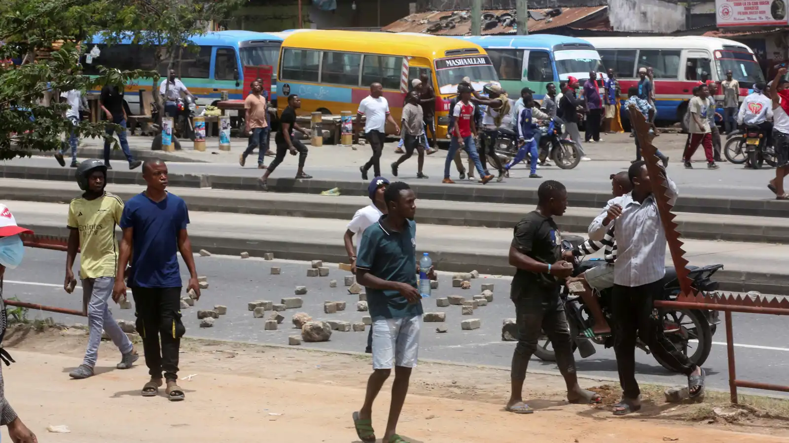 تنزانيا.. اتهام أكثر من 100 متظاهر بـ"الخيانة"