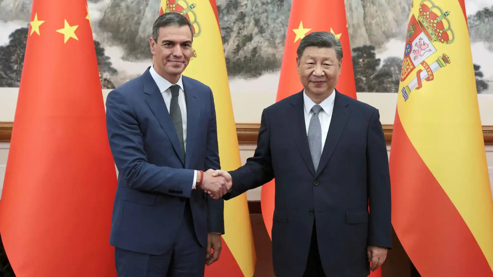 بوابة الصين.. رهان سانشيز لكسر أزمة الطاقة الأوروبية