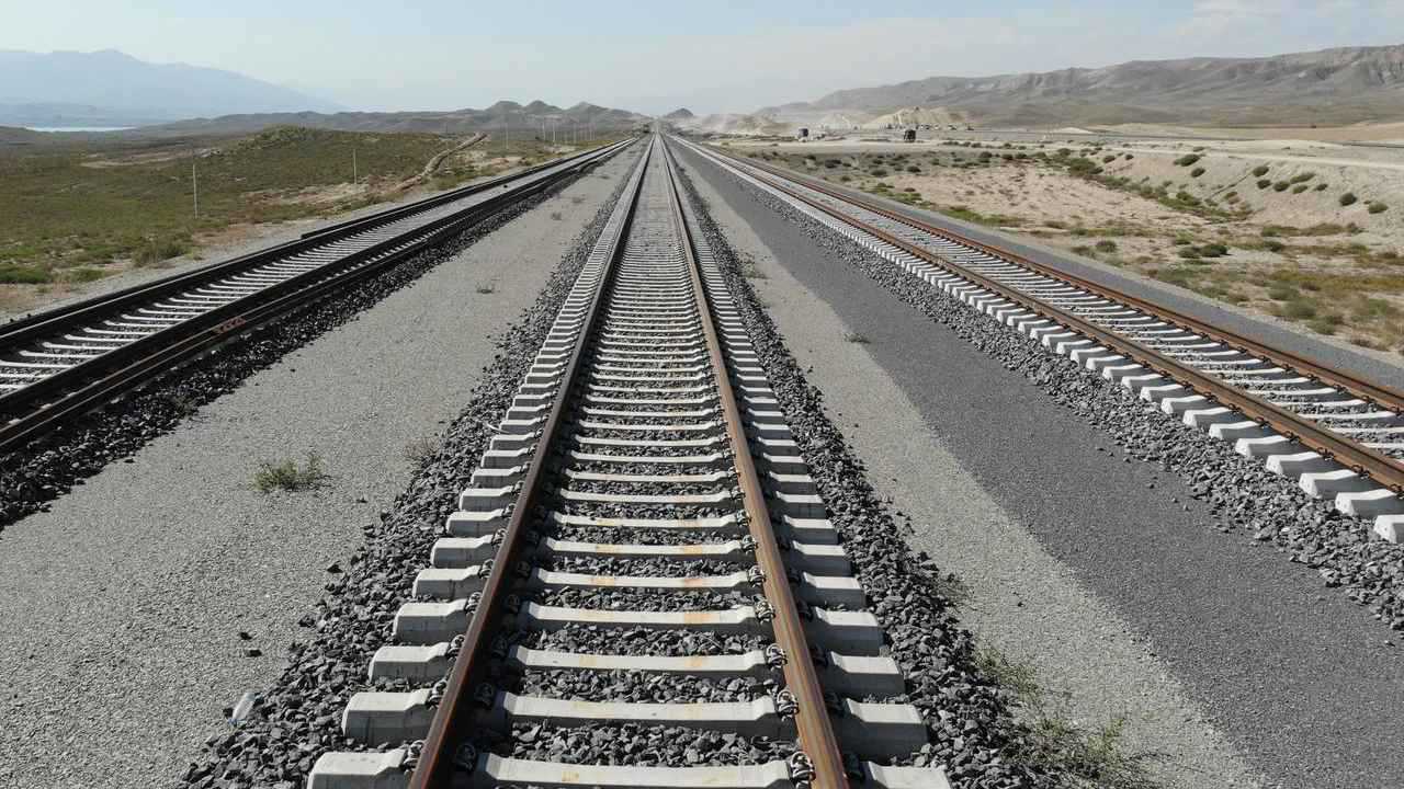 هل يشعل "ممر زانجيزور" صراع النفوذ بين تركيا وإيران؟