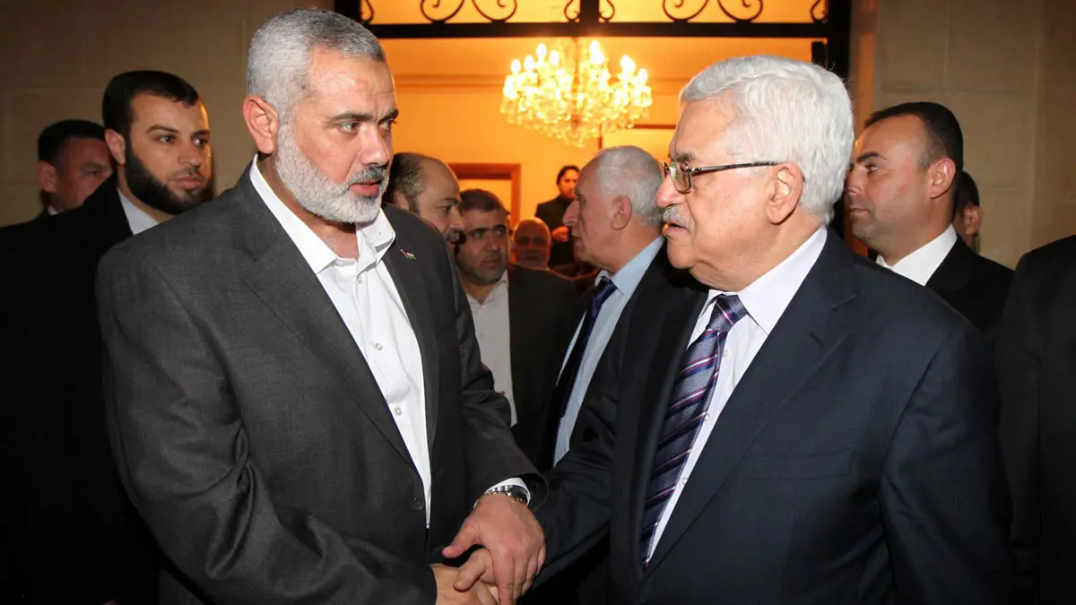 حماس: نرحب بموقف عباس من "صفقة القرن"