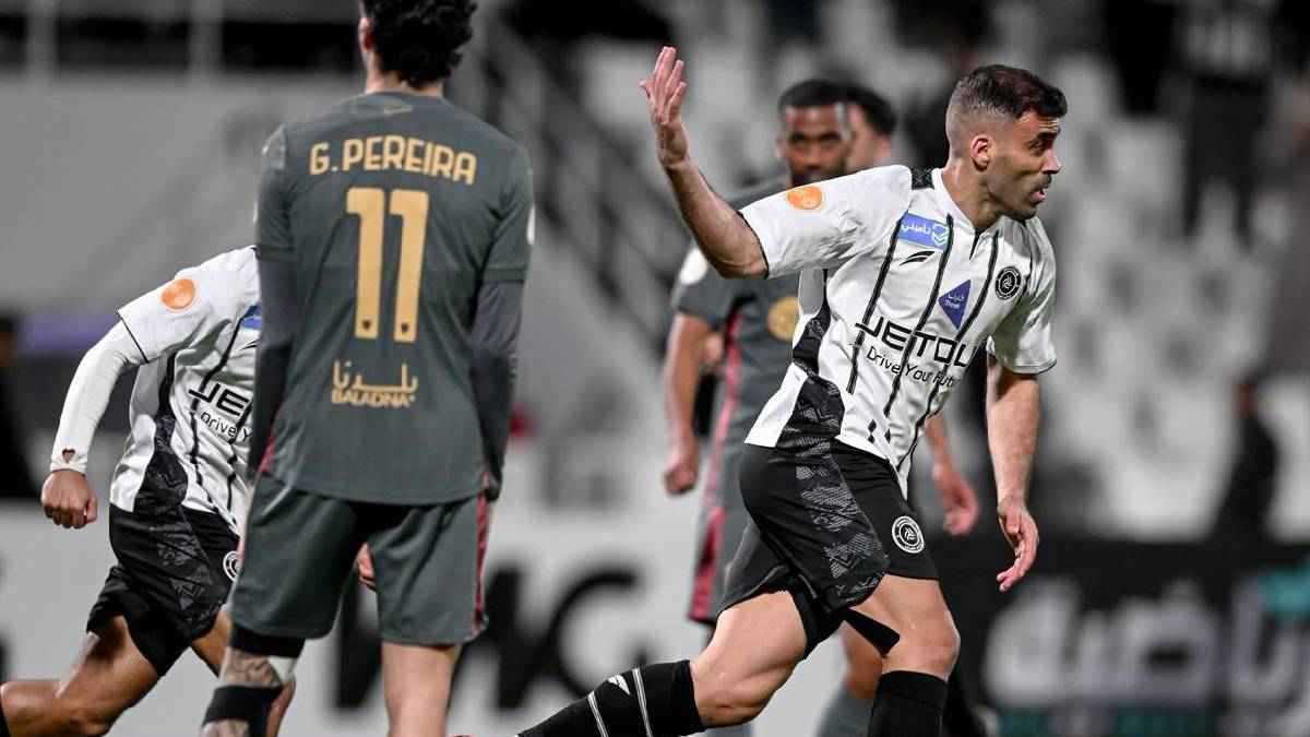 حمد الله يقود انتفاضة الشباب السعودي أمام الريان القطري (فيديو)