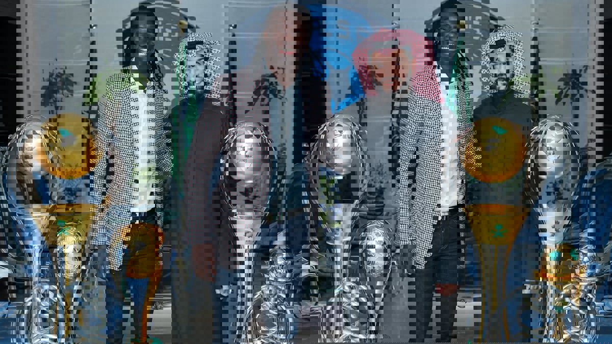 رسميا.. نادي الهلال يعلن رحيل بافيتيمبي غوميز