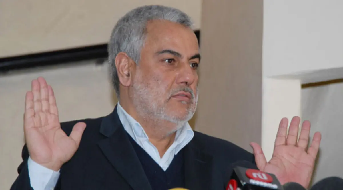 المغاربة يضربون احتجاجا على رفع سن التقاعد