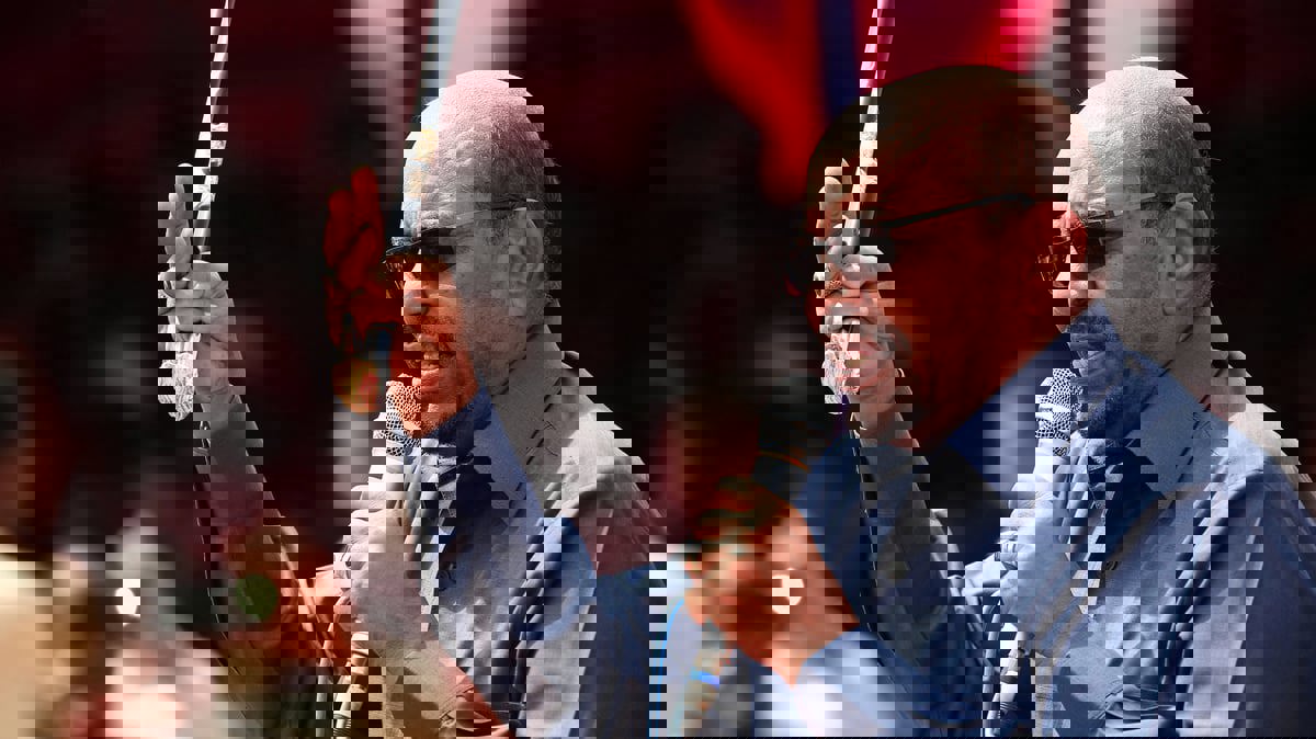 البشير يعلن فتح حدود بلاده الشرقية مع إريتريا