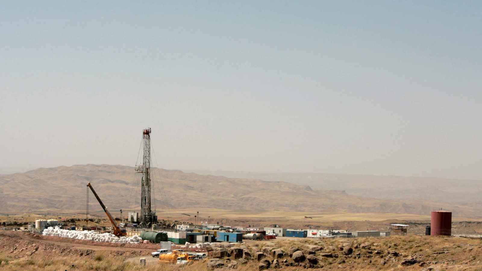 العراق يخسر 15 مليار دولار بسبب وقف صادرات نفط كردستان