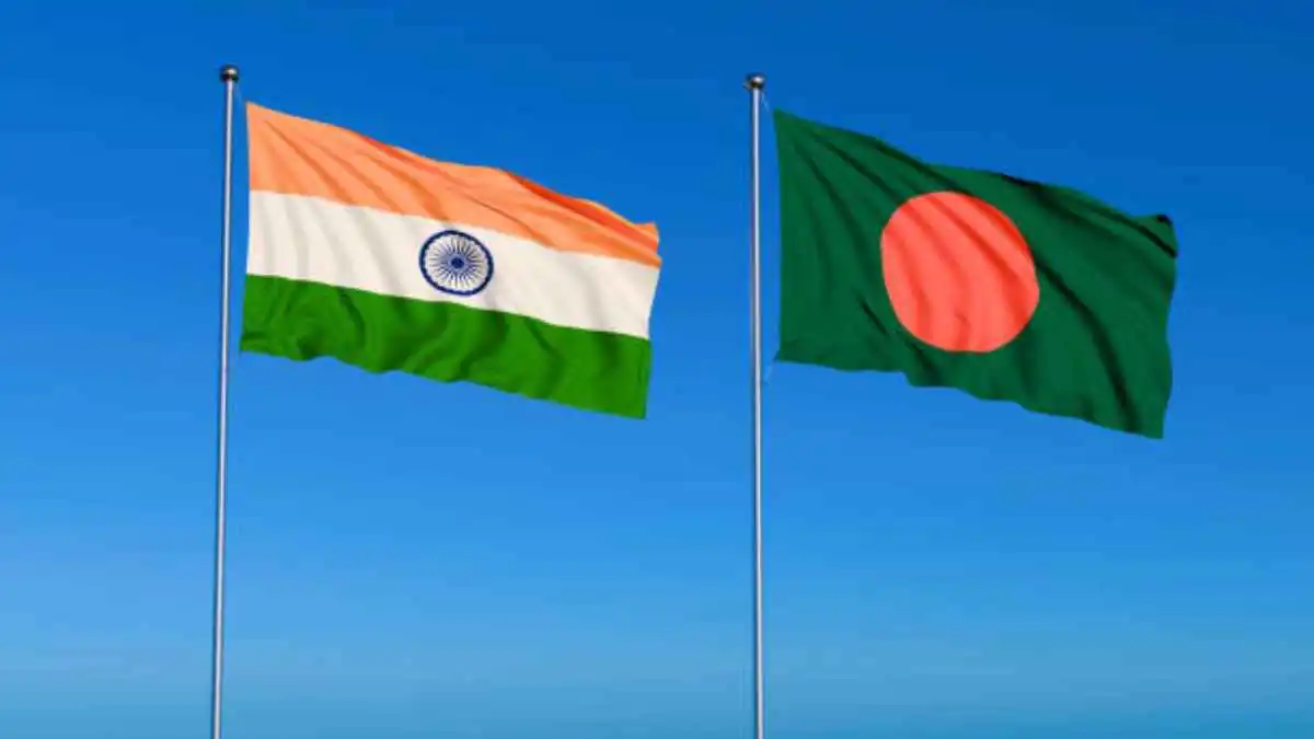 الهند تسحب أسر موظفيها من بنغلادش بسبب مخاوف أمنية