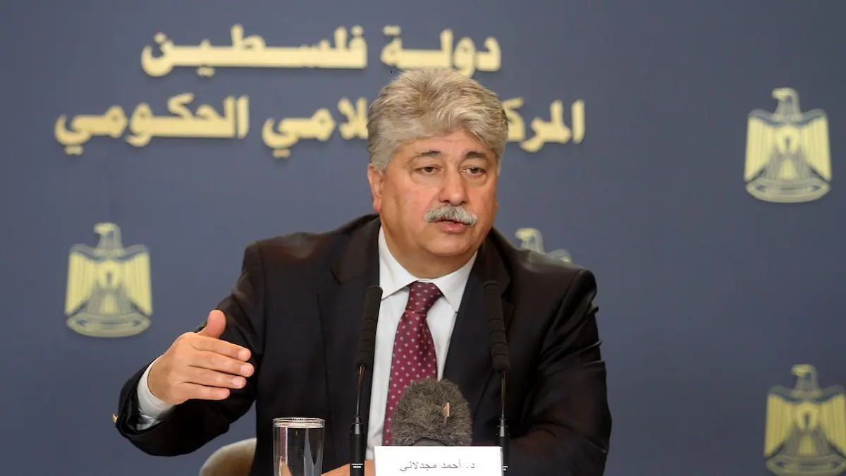 وزير فلسطيني: سنحاسب "حماس" على سرقة المساعدات وبيعها في أسواق غزة