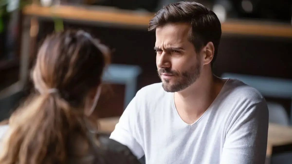 ما الذي تخفيه الغيرة؟ ومتى تصبح مَرضية؟