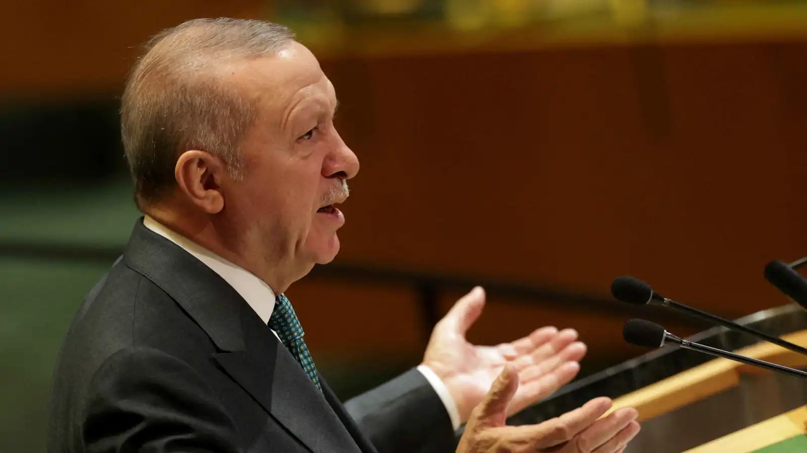 أردوغان يتهم إسرائيل بتضييع السلام بعد اعتراض "أسطول الصمود"