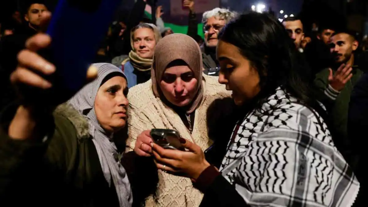 إسرائيل توافق على ترقية خدمات المحمول في الضفة الغربية للجيل الرابع