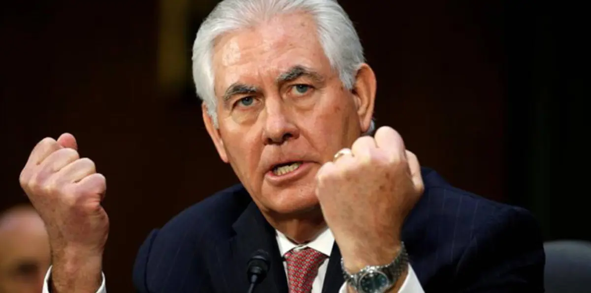 تيلرسون ينقل الموقف من سوريا إلى موسكو .. وترامب يتولى زعامة الغرب