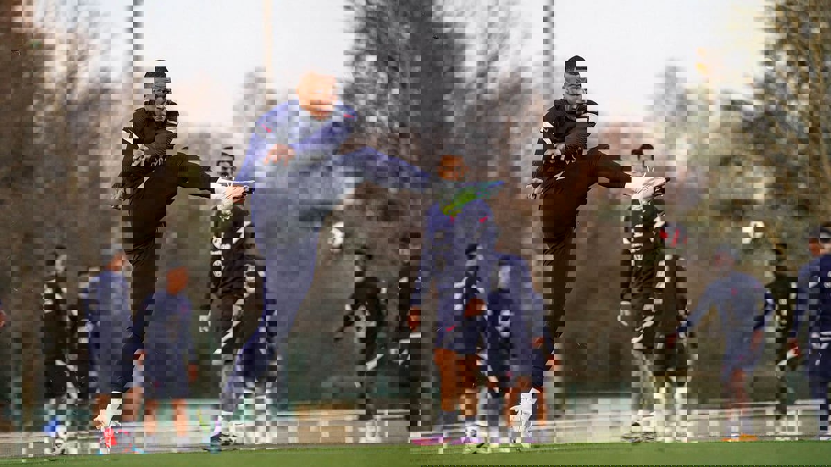 ديشان: مبابي جاهز لخوض مباراة فرنسا ضد جنوب أفريقيا