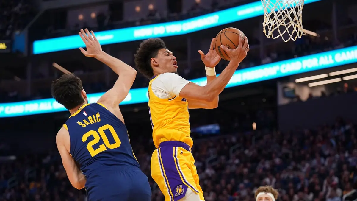 NBA.. غولدن ستيت يهزم لوس أنجليس ليكرز