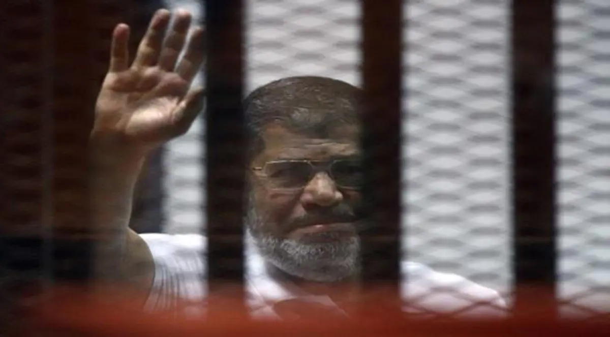 مصر.. تأجيل محاكمة محمد مرسي في قضية التخابر 
