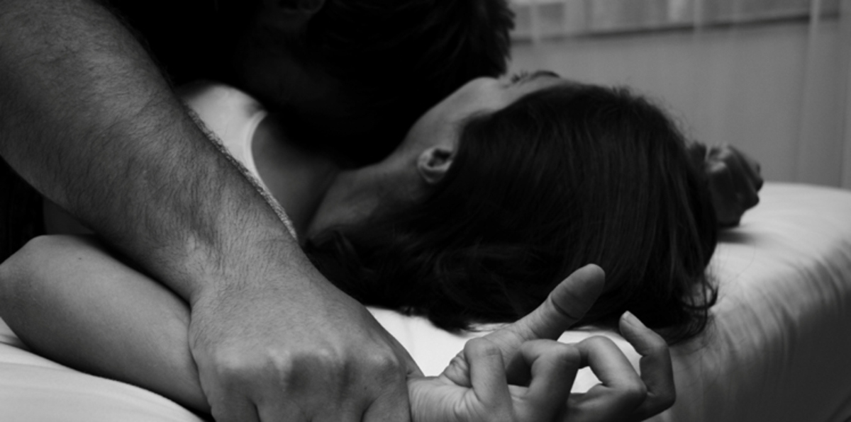 قطر ترحِّل هولندية بعد إدانتها بممارسة الجنس خارج إطار الزواج